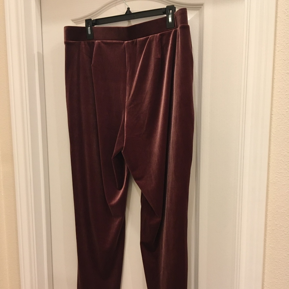 LOFT Beautiful Wine Velvet Pocket Taper Pants